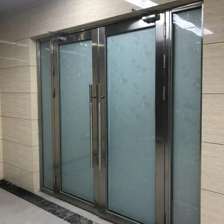 消防電梯前室門可以用玻璃防火門嗎(圖1) 玻璃消防門.jpg